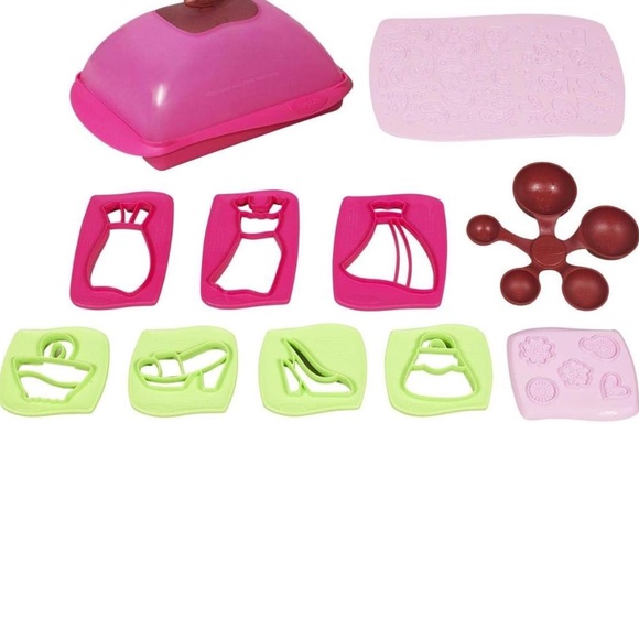 All New Sealed for the Easy Bake Cookie Kit for Home Microwave - Picture 2 of 16